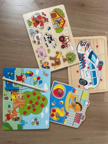 4 houten puzzels beschikbaar voor biedingen