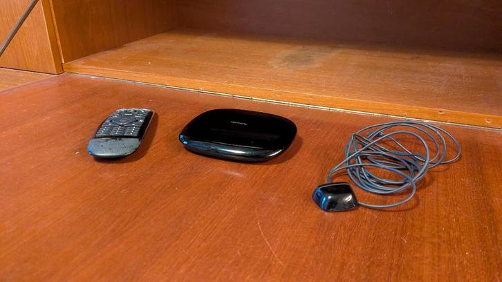 Logitech Harmony Hub, Audio, Tv en Foto, Afstandsbedieningen, Tv, Ophalen of Verzenden