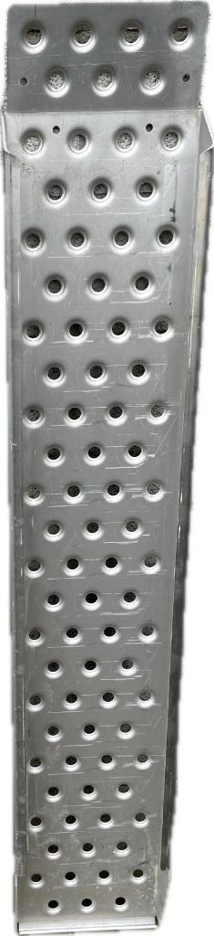 Rijplaten beschikbaar voor biedingen