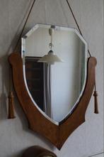 Notenhouten spiegel met koord en kwasten, Gebruikt, Ophalen of Verzenden, Minder dan 100 cm, Overige vormen