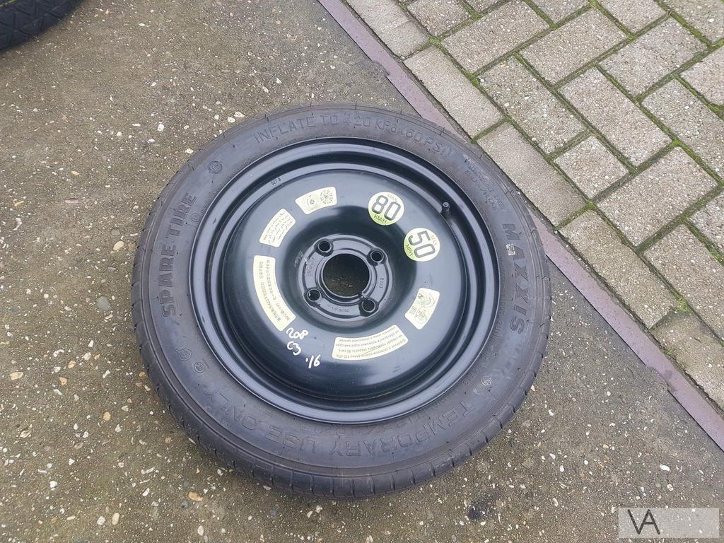 Thuiskomer Peugeot 208 Citroen C3 Corsa F 2008 Crossland X, Ophalen of Verzenden, Gebruikt, Banden en Velgen