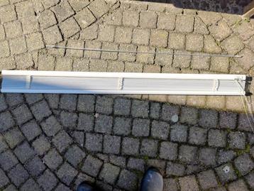 Luxaflex 130 cm bij 234 cm. Ophangklips worden meegeleverd. beschikbaar voor biedingen
