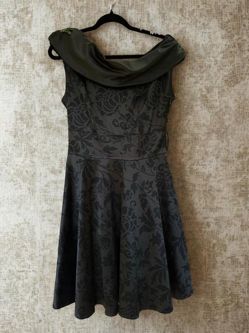 Mooi zwart cocktailjurkje met print van Rinascimiento mt L, Kleding | Dames, Gelegenheidskleding, Zo goed als nieuw, Cocktailjurk