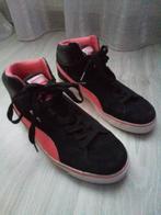 Vintage Puma sportschoenen Roze/zwart maat 39, Kleding | Dames, Schoenen, Puma, Zwart, Ophalen of Verzenden, Sneakers of Gympen