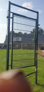 Loopdeur met slot, Ophalen, Zo goed als nieuw, IJzer
