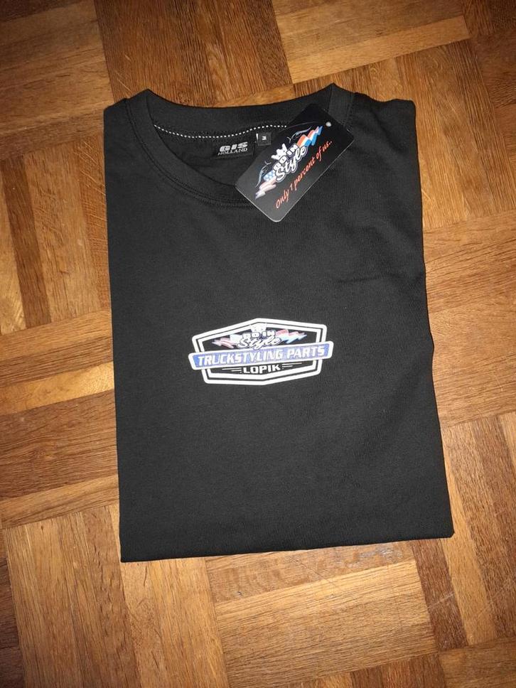T-Shirt GO IN STYLE only 1% of us ( M ) Truckstyling NIEUW, Verzamelen, Automerken, Motoren en Formule 1, Nieuw, Auto's, Ophalen of Verzenden