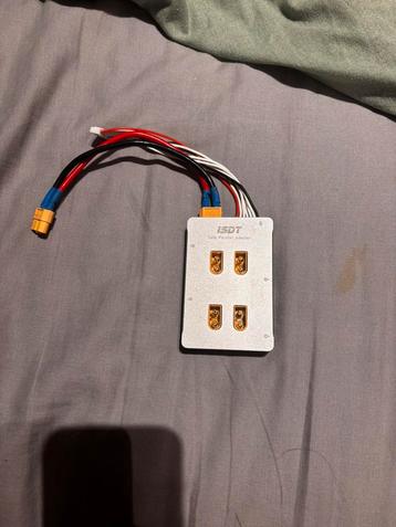 Isdt adapter beschikbaar voor biedingen