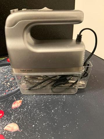 Mixer met div haken beschikbaar voor biedingen