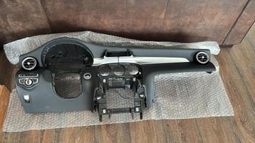 Mercedes GLC X253 Dashboard in Nieuwstaat beschikbaar voor biedingen