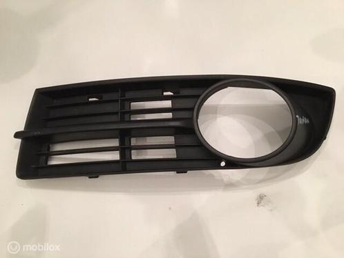 Bumperrooster LV Volkswagen Touran I ('03-'06) 1T0853665A, Auto-onderdelen, Carrosserie en Plaatwerk, Volkswagen, Gebruikt, Ophalen of Verzenden