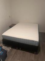 Boxspring bed 140 x 200, Ophalen, 140 cm, Zo goed als nieuw, Twijfelaar