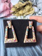 Oorstekers, Sieraden, Tassen en Uiterlijk, Oorbellen, Ophalen of Verzenden, Zo goed als nieuw, Goud, Overige materialen