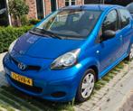 Toyota Aygo 2011 1.0 12V APK 10/26 5Deurs Airco Elek. ramen, Auto's, Stof, Zwart, 68 pk, Origineel Nederlands