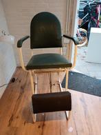 Ouderwets pedicure stoel, Ophalen, Zwart, Handen en Nagels