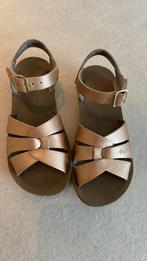 Salt water sandals maat 30/31, Kinderen en Baby's, Kinderkleding | Schoenen en Sokken, Meisje, Ophalen of Verzenden, Zo goed als nieuw