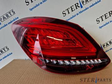 Achterlicht links Mercedes C-klasse W205 Sedan A 2059064503 beschikbaar voor biedingen