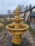 Oud roestkleur renaissance fontein