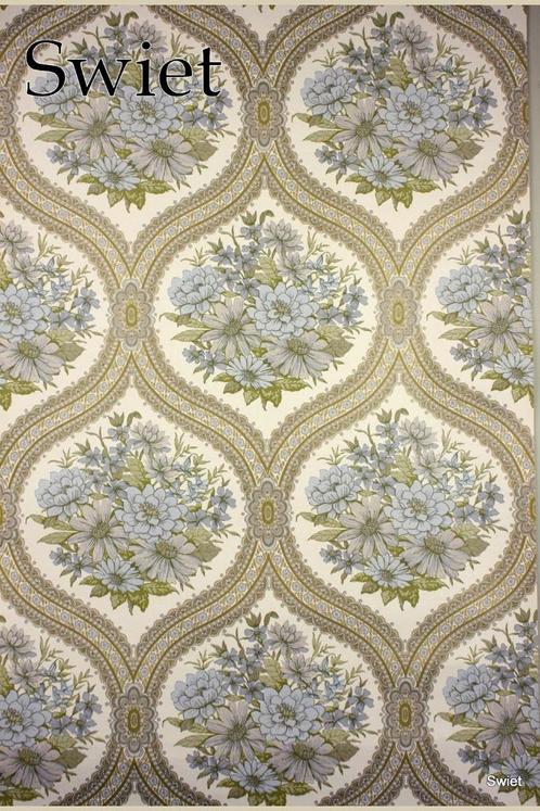 5015 blauw wit medaillon bloemen behang jaren 70 swiet, Huis en Inrichting, Stoffering | Behang, Blauw, Wit, Verzenden