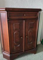 Charmant kastje voor kleine ruimtes, Huis en Inrichting, Ophalen, Gebruikt, Klassiek, 50 tot 100 cm