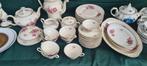 Kompleet servies uit grootmoeders tijd, Antiek en Kunst, Antiek | Servies compleet, Ophalen of Verzenden