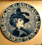 Delfts blauw wandbord Rembrandt als officier 1639, Ophalen of Verzenden