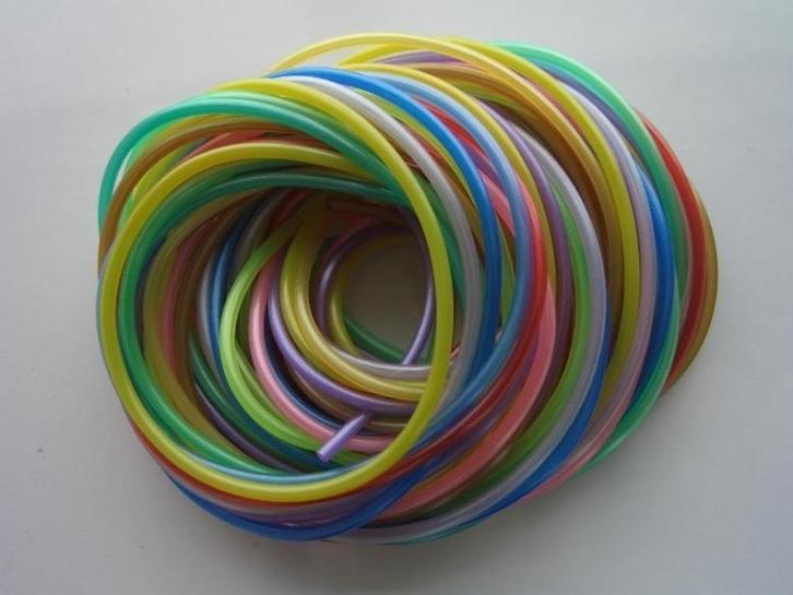 SCOUBIDOU touwtjes in heel veel soorten, Hobby en Vrije tijd, Knutselen, Nieuw, Materiaal, Ophalen of Verzenden