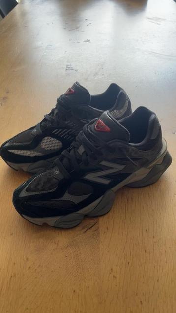 New balance 9060 maat 38,5 beschikbaar voor biedingen