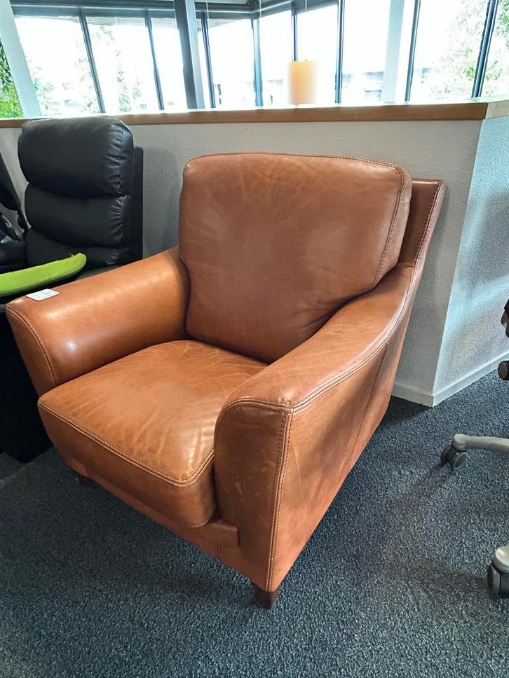 Lederen Fauteuil - Comfortabel en Stijlvol, Huis en Inrichting, Fauteuils, Gebruikt, Leer, 75 tot 100 cm, Ophalen of Verzenden