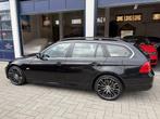 BMW 3 Serie Touring 318i Business Line Style NL AUTO/NAVI/CL, Auto's, Euro 5, Achterwielaandrijving, Zwart, Handgeschakeld