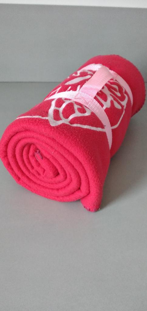 Fleecedeken/sloffen/dekbedovertrek/kussenhoes/lamp/matraswig, Huis en Inrichting, Slaapkamer | Beddengoed, Zo goed als nieuw, Deken of Dekbed