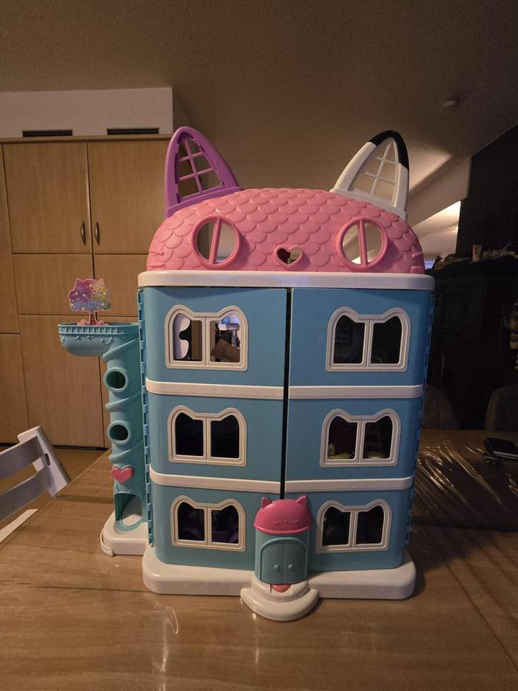 Gaby poppenhuis, Kinderen en Baby's, Speelgoed | Poppenhuizen, Zo goed als nieuw, Poppenhuis, Ophalen