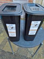 2 voer containers hond of kat, Ophalen, Zo goed als nieuw