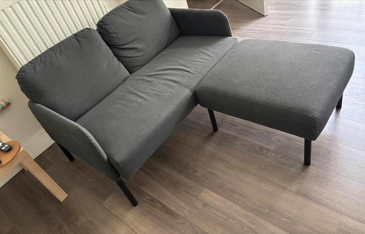 IKEA GLOSTAD 2-zitsbank, Huis en Inrichting, Banken | Sofa's en Chaises Longues, Zo goed als nieuw, Tweepersoons, Minder dan 150 cm