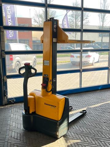 Jungheinrich EMC10 en EMC110 stapelaar hoogheffer beschikbaar voor biedingen