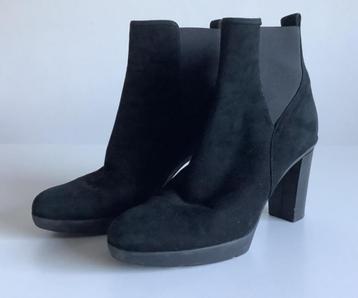 leuke ZGAN Claudia Sträter enkellaarsjes mt 39 beschikbaar voor biedingen