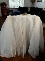 Onderjurk voor volume, Ophalen of Verzenden, Zo goed als nieuw, Accessoires