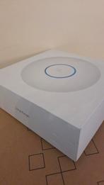 Ubiquiti UniFi 6 LR Access Point, Computers en Software, Accesspoints, Ophalen of Verzenden, Zo goed als nieuw, Ubiquiti