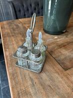 Vintage Vierdelige zout / peper / olie / azijn, Ophalen of Verzenden