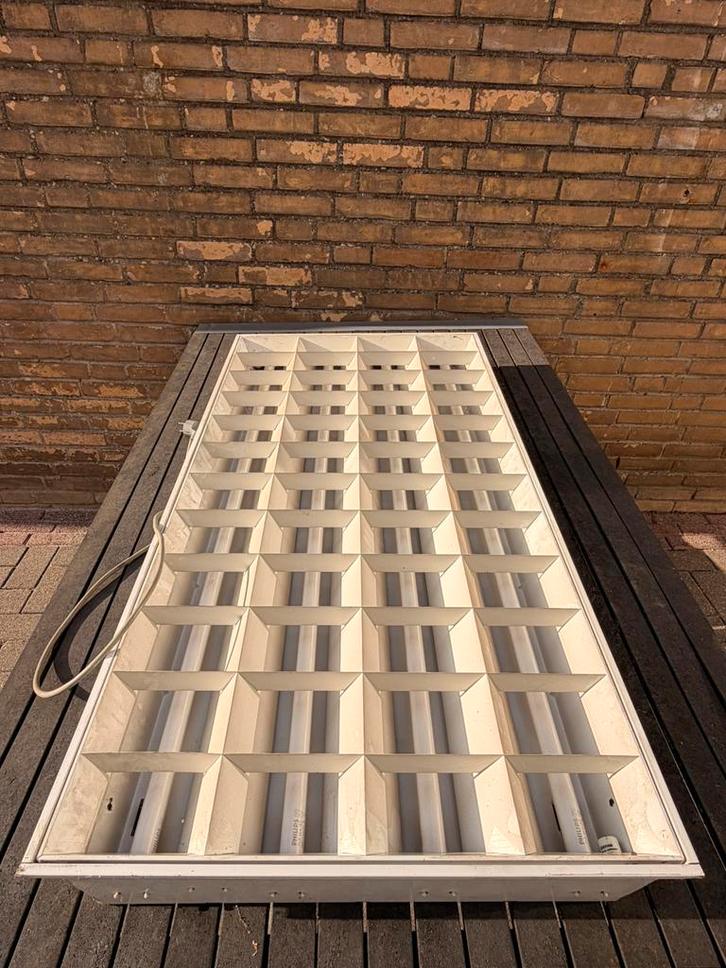 Grote TL bak met 4 lampen. Teab, Doe-het-zelf en Verbouw, Bouwverlichting, Gebruikt, Lamp met armatuur, Minder dan 50 watt, Ophalen