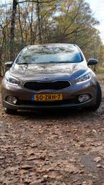 Kia (Pro) Cee d 1.6 GDI 5DR 2013 Bruin, Auto's, Kia, Voorwielaandrijving, 1591 cc, 4 cilinders, Bruin
