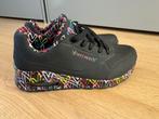 Skechers mt.39 zgan, Ophalen of Verzenden, Zo goed als nieuw, Zwart, Sneakers of Gympen