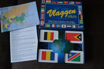 vlaggen van de wereld en vlaggen op speelse wijze beschikbaar voor biedingen
