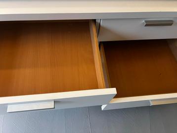 Italiaans Design Dressoir beschikbaar voor biedingen