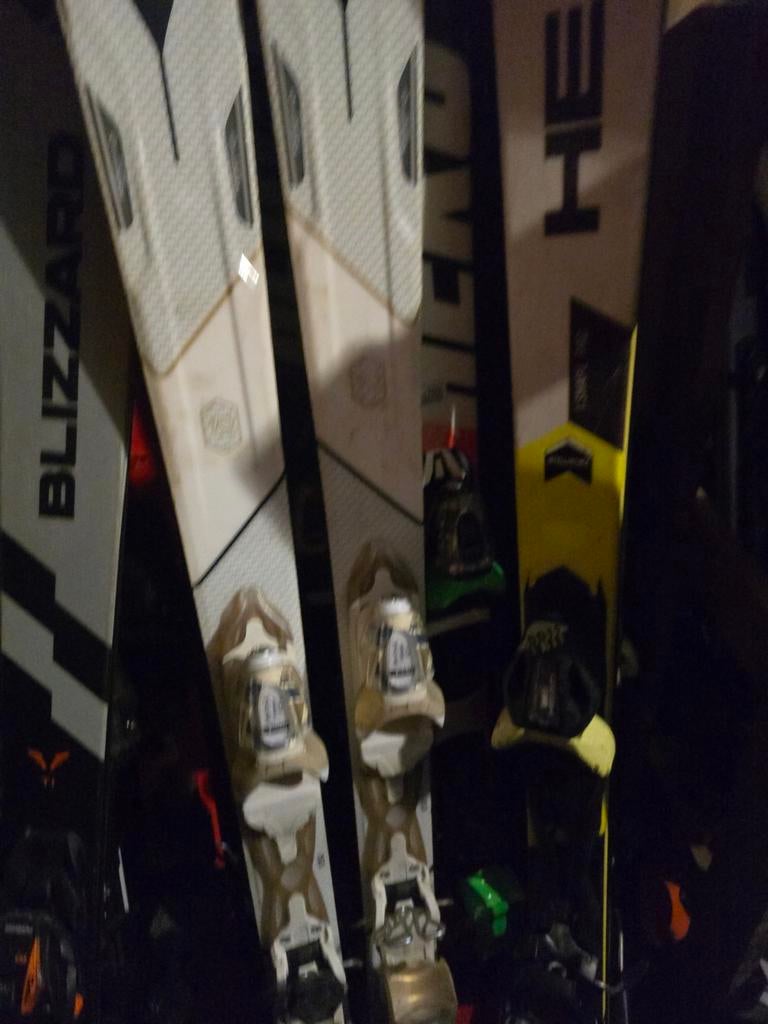 153 DAMES DYNASTAR 10 GEVORDERDEN SKI, Sport en Fitness, Skiën en Langlaufen, Overige merken, 140 tot 160 cm, Ophalen of Verzenden