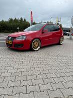 Volkswagen Golf 2.0 GTI 147KW 3D AUT 2005 Rood, Auto's, Volkswagen, 65 €/maand, 4 cilinders, 1984 cc, Geïmporteerd
