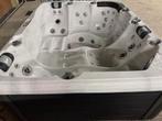 Passion Spa Repose 6 persoons 3 ligplaatsen. Ruime Jacuzzi!, Ophalen, Zo goed als nieuw, Filter