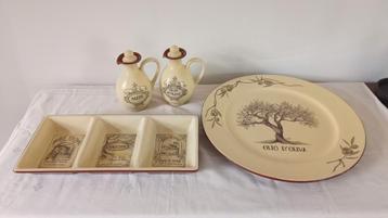 Verschillende Jet ter Steege olie en azijn en tapas schaaltj beschikbaar voor biedingen