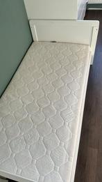Peuterbed 70x140, Huis en Inrichting, Slaapkamer | Matrassen en Bedbodems, Ophalen, 190 cm of minder, Zo goed als nieuw, Bedbodem