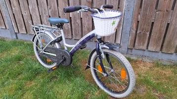 Loekie 18 inch Romanz kinderfiets beschikbaar voor biedingen