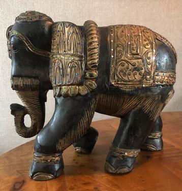 Houtsnijwerk / India : Vintage XL olifant massief hout (6kg) beschikbaar voor biedingen